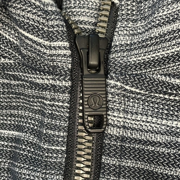 Lululemon Hooded Define Jacket Nulu Heathered Black White Full Zip Soft Sz 4 - Picture 11 of 13